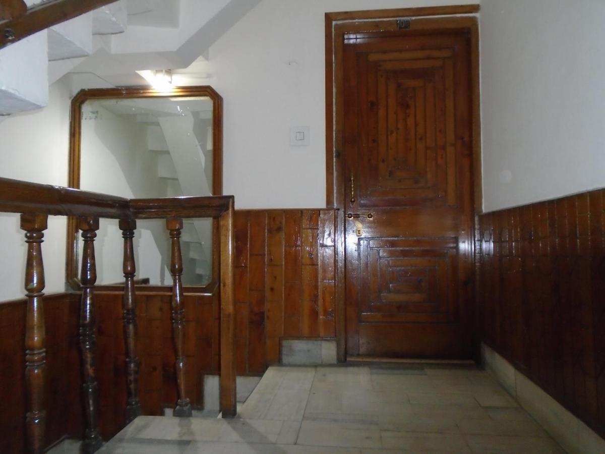 Hotel Magnolia Mallroad Manali المظهر الخارجي الصورة