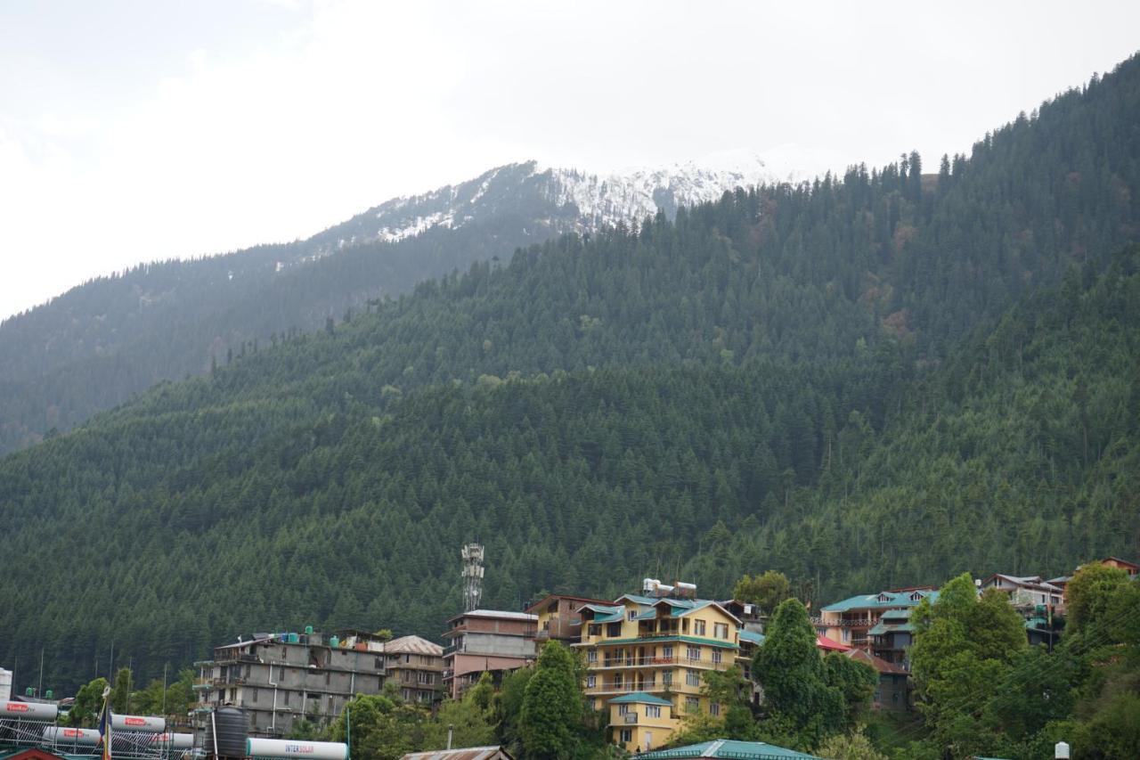 Hotel Magnolia Mallroad Manali المظهر الخارجي الصورة