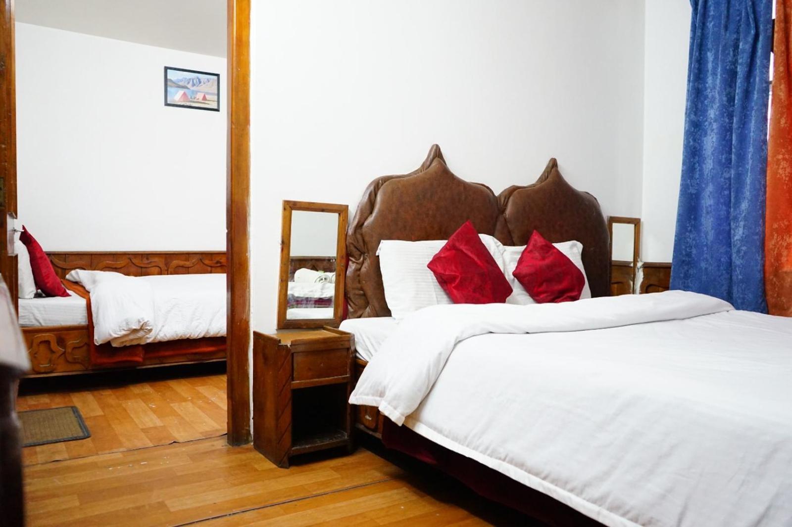 Hotel Magnolia Mallroad Manali المظهر الخارجي الصورة